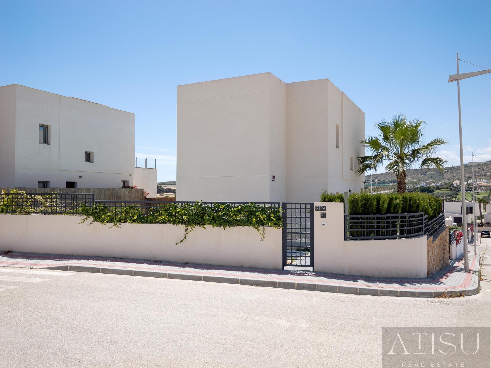 Venta de villa en Algorfa