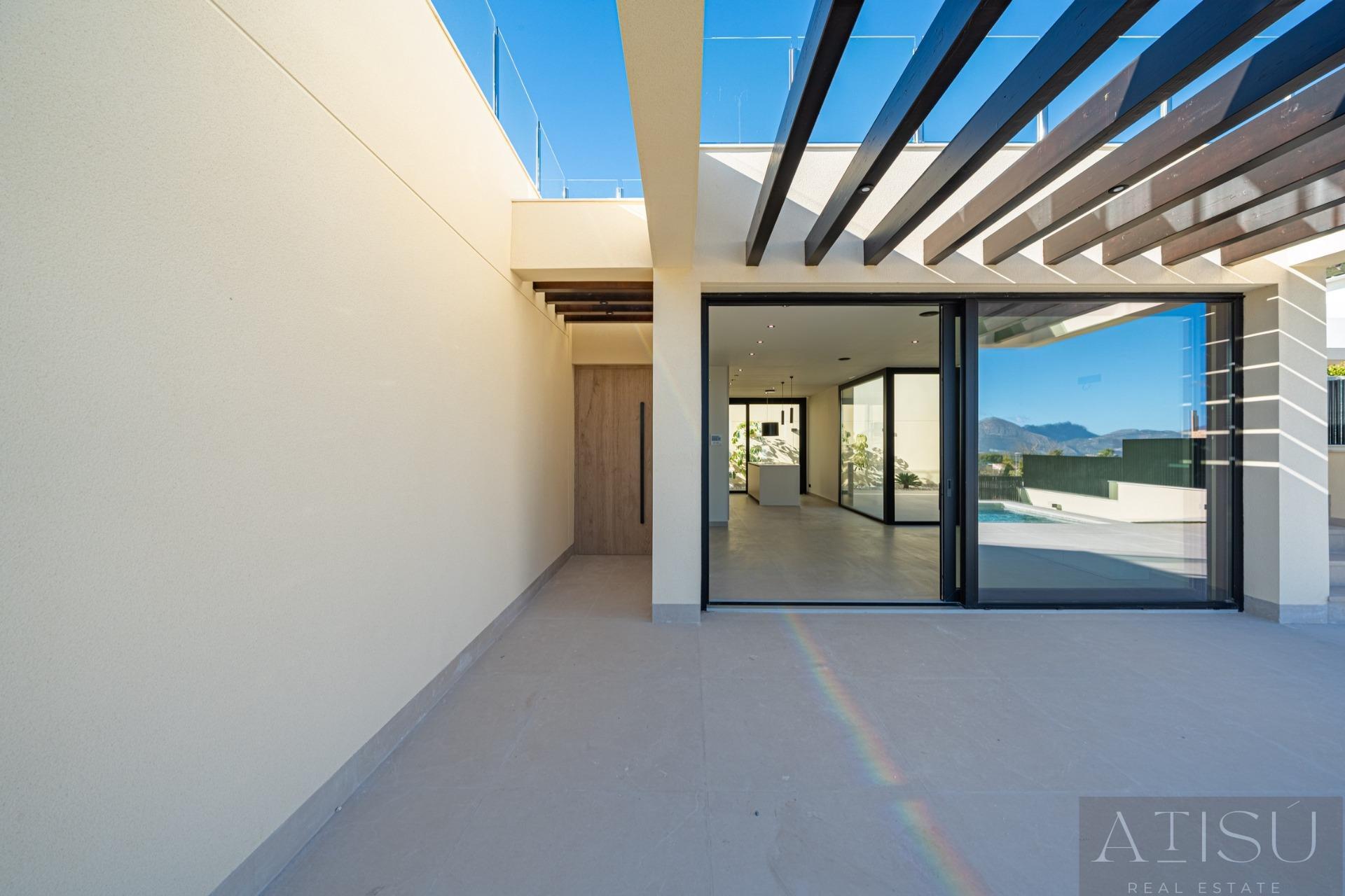 Venta de villa en Polop