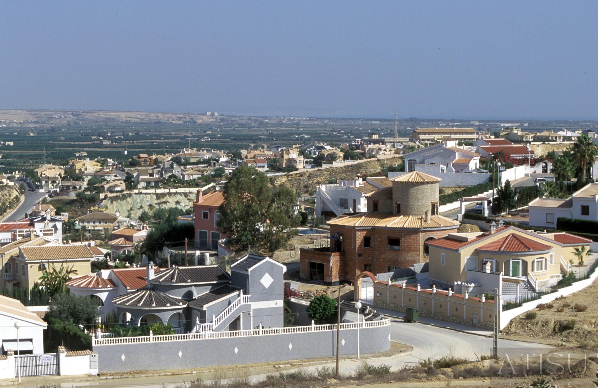 For sale of villa in Rojales
