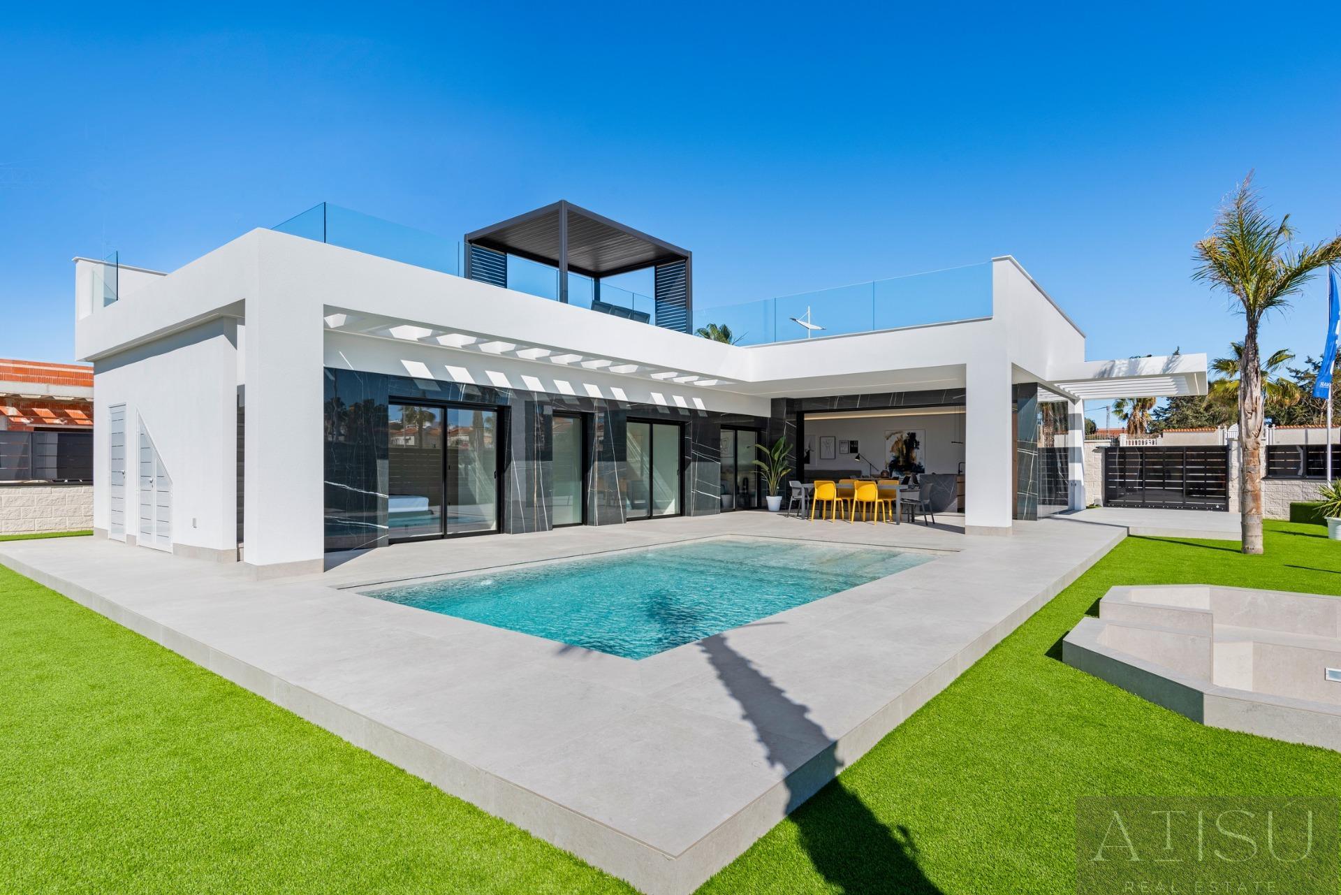 Venta de villa en Algorfa