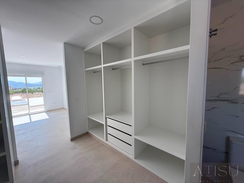 Venta de villa en Pinoso