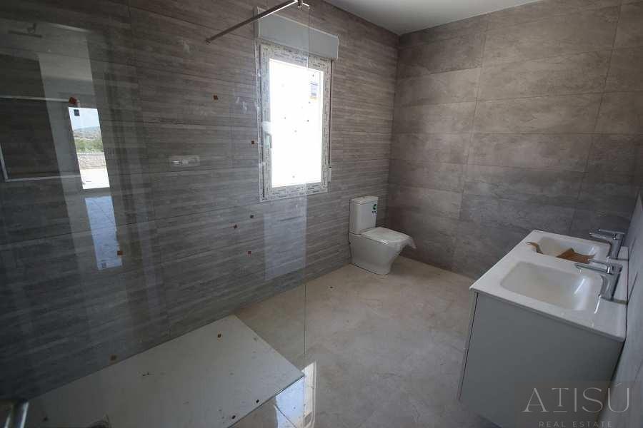 Venta de villa en Pinoso
