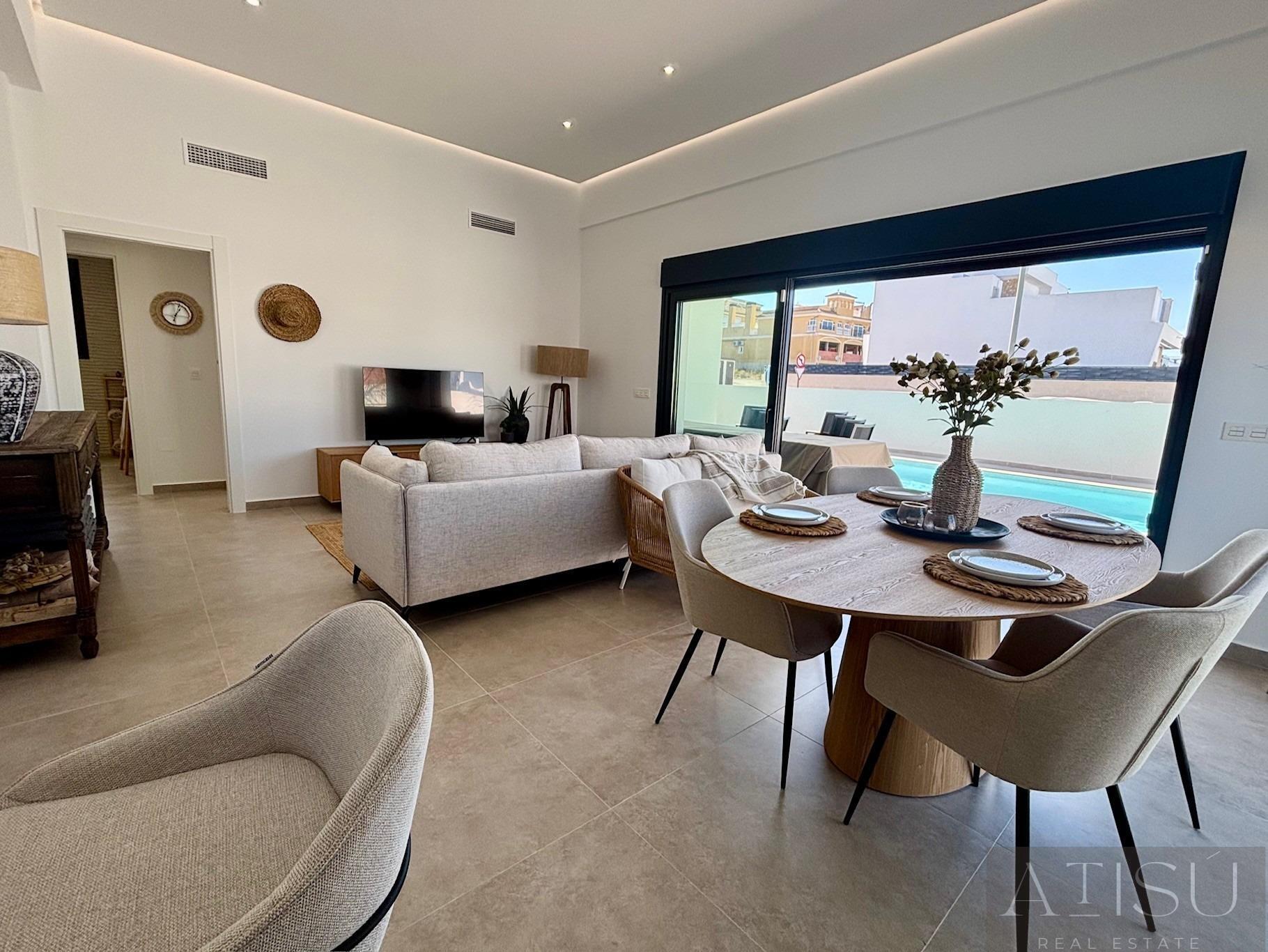 Venta de villa en Rafal