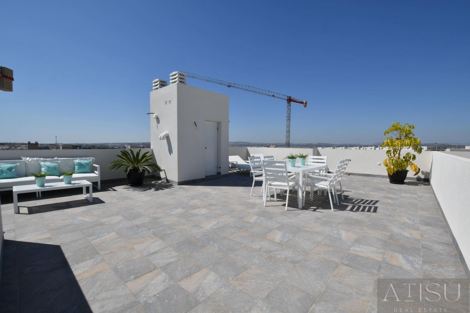 Venta de bungalow en San miguel de salinas