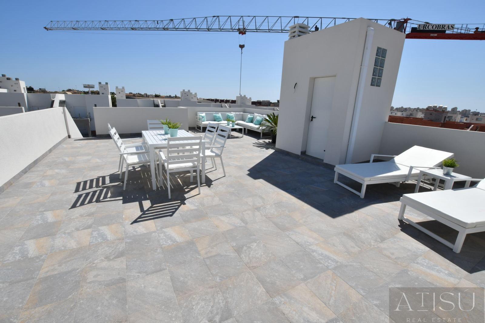 Venta de bungalow en San miguel de salinas