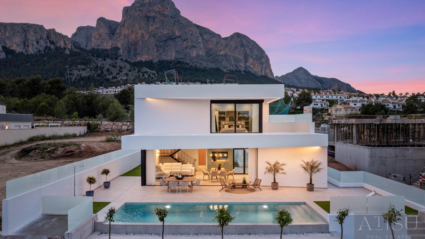 Venta de villa en Polop