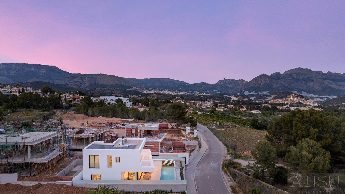 Venta de villa en Polop