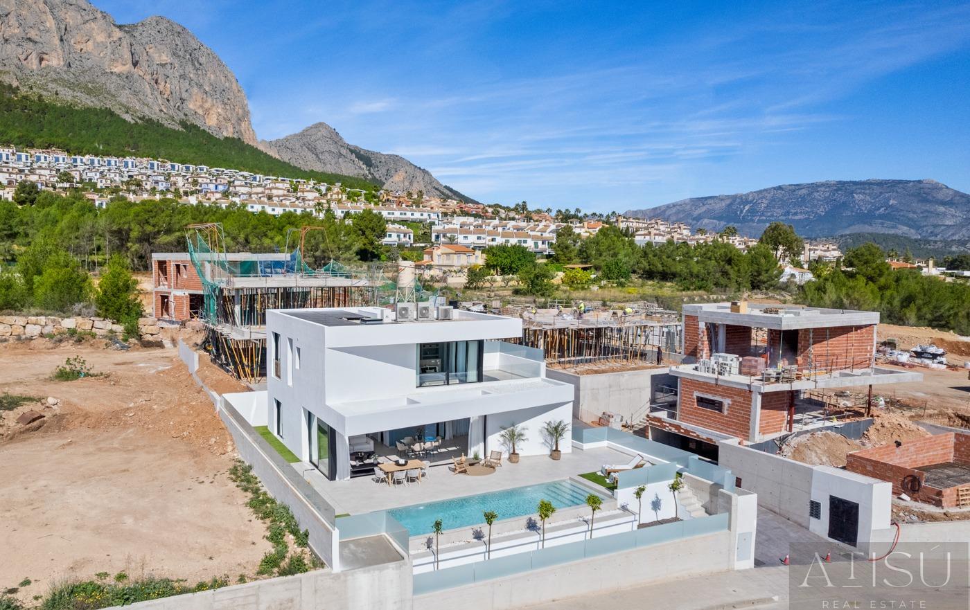 Venta de villa en Polop