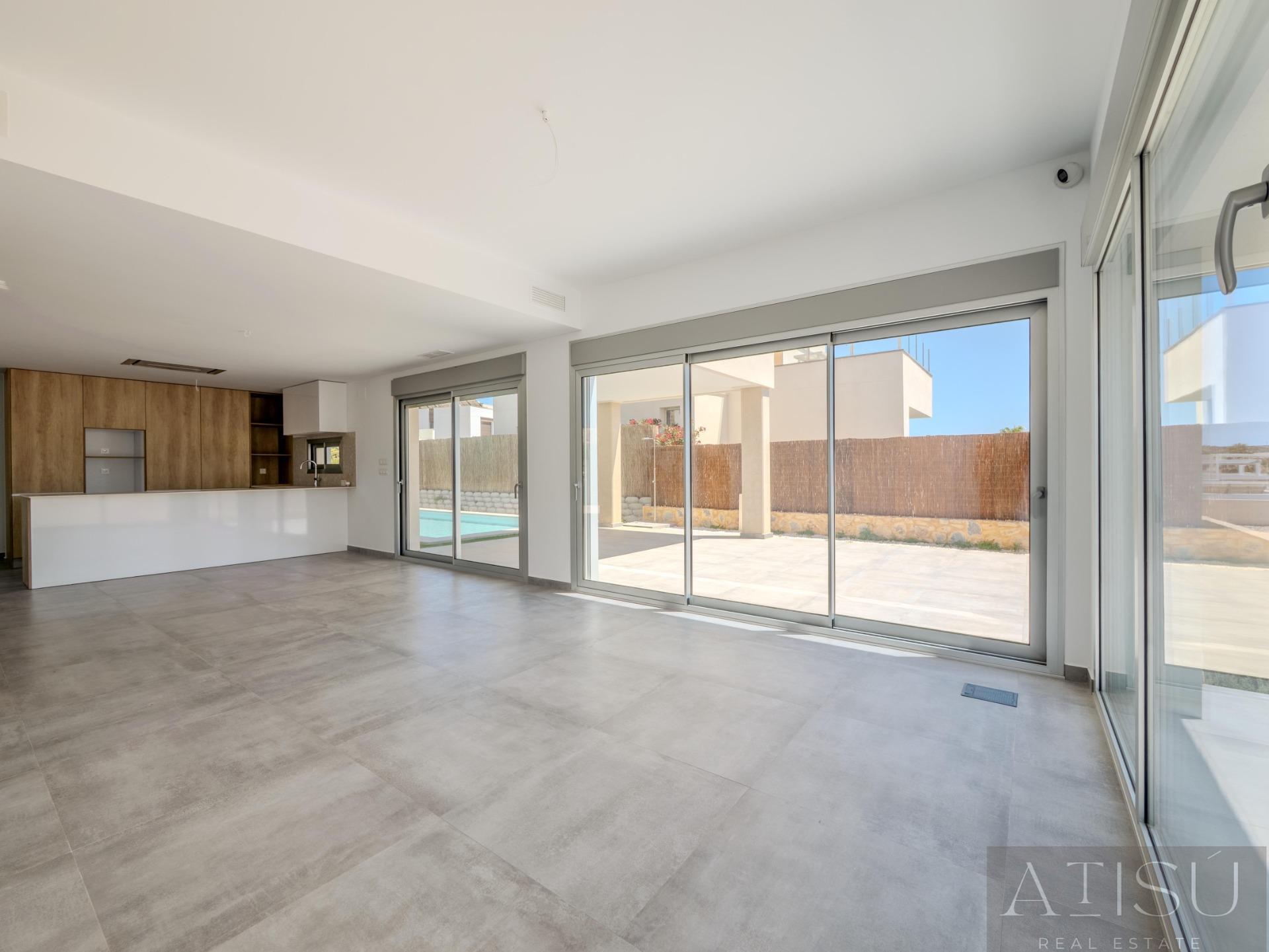 Venta de villa en Algorfa