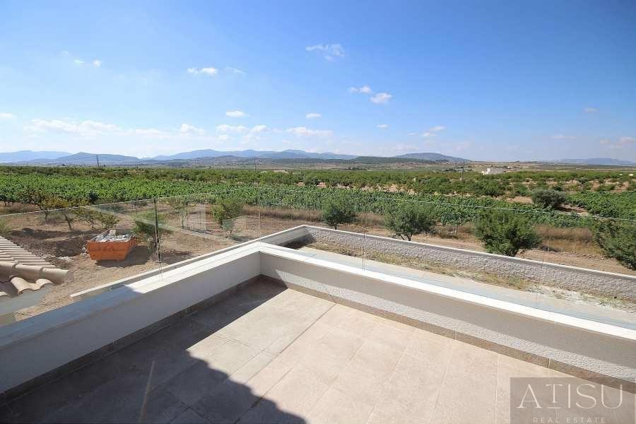 Venta de villa en Pinoso
