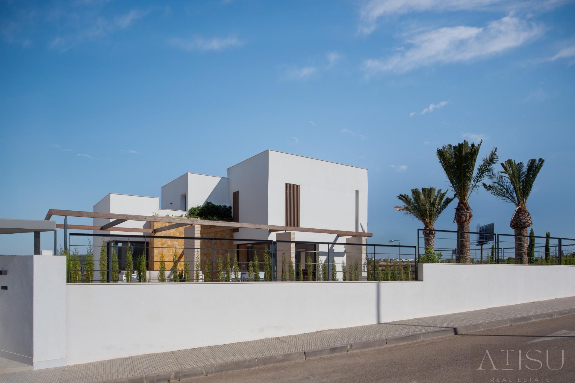 For sale of villa in Orihuela costa