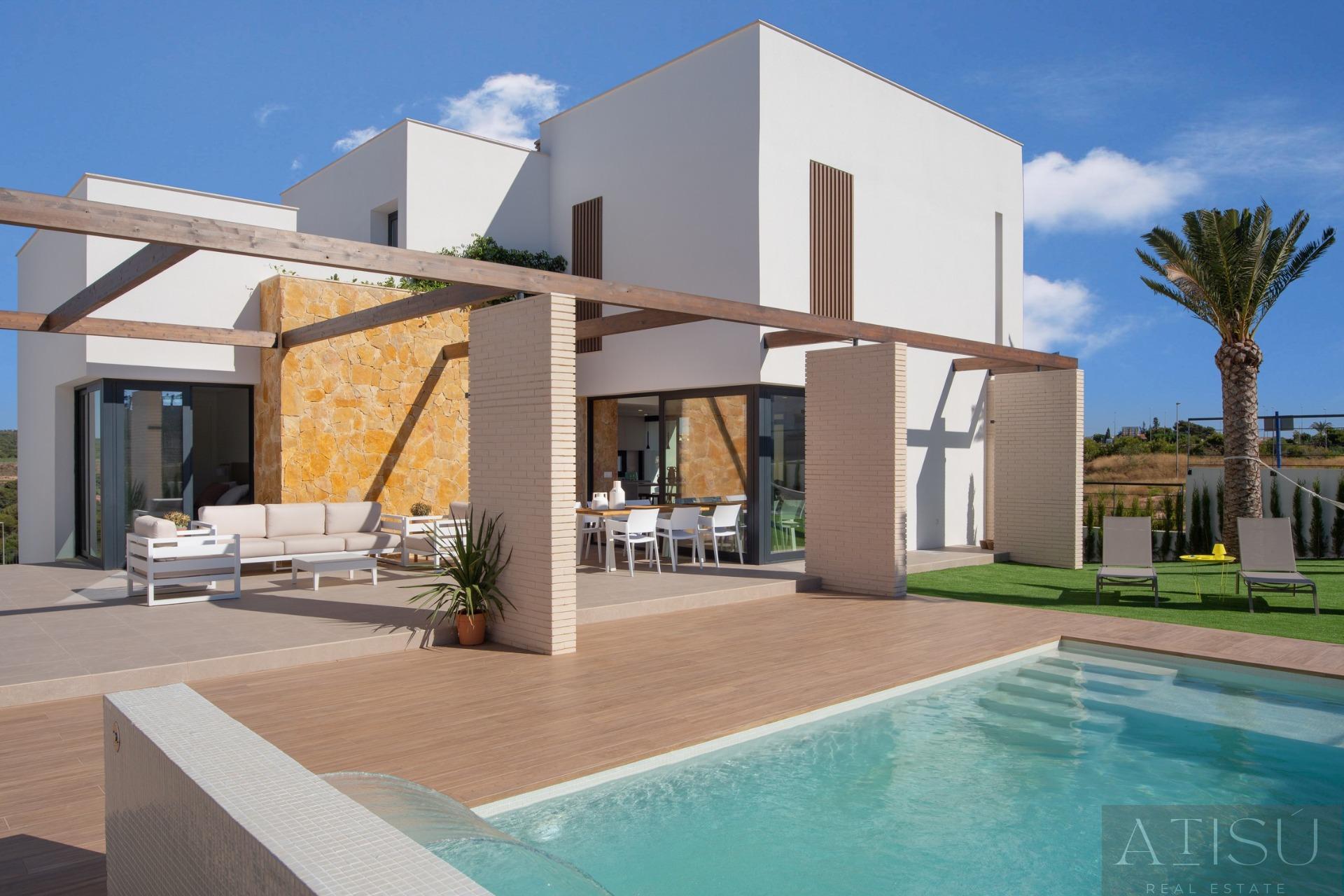 For sale of villa in Orihuela costa