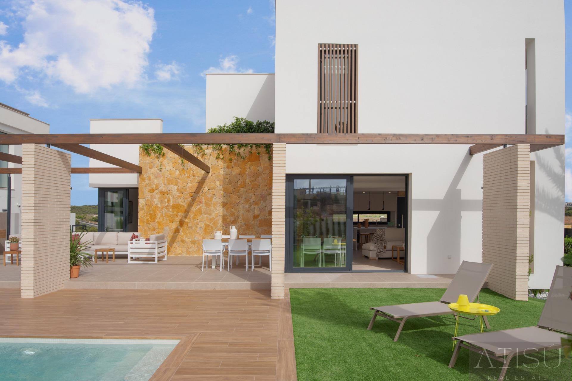 For sale of villa in Orihuela costa