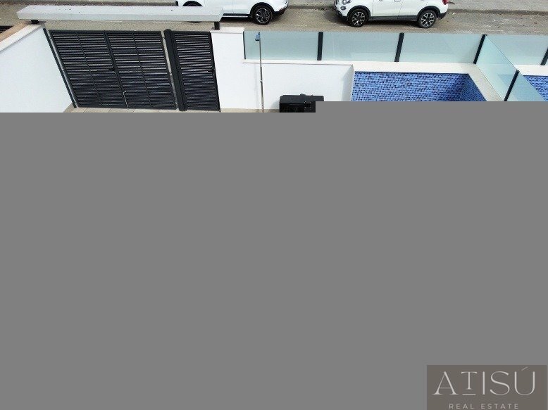 Venta de villa en Pilar de la horadada