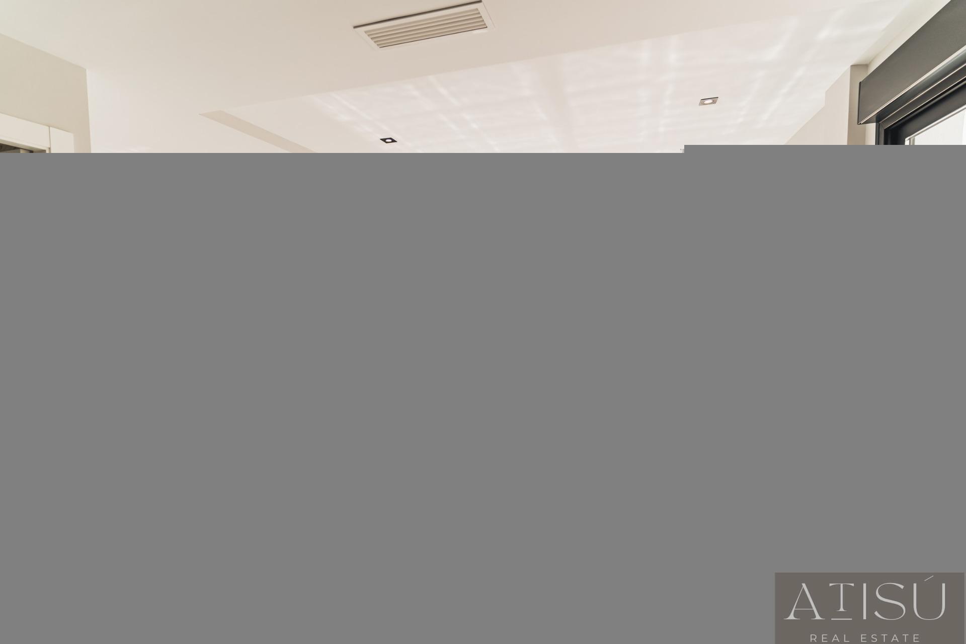 Venta de villa en Orihuela costa