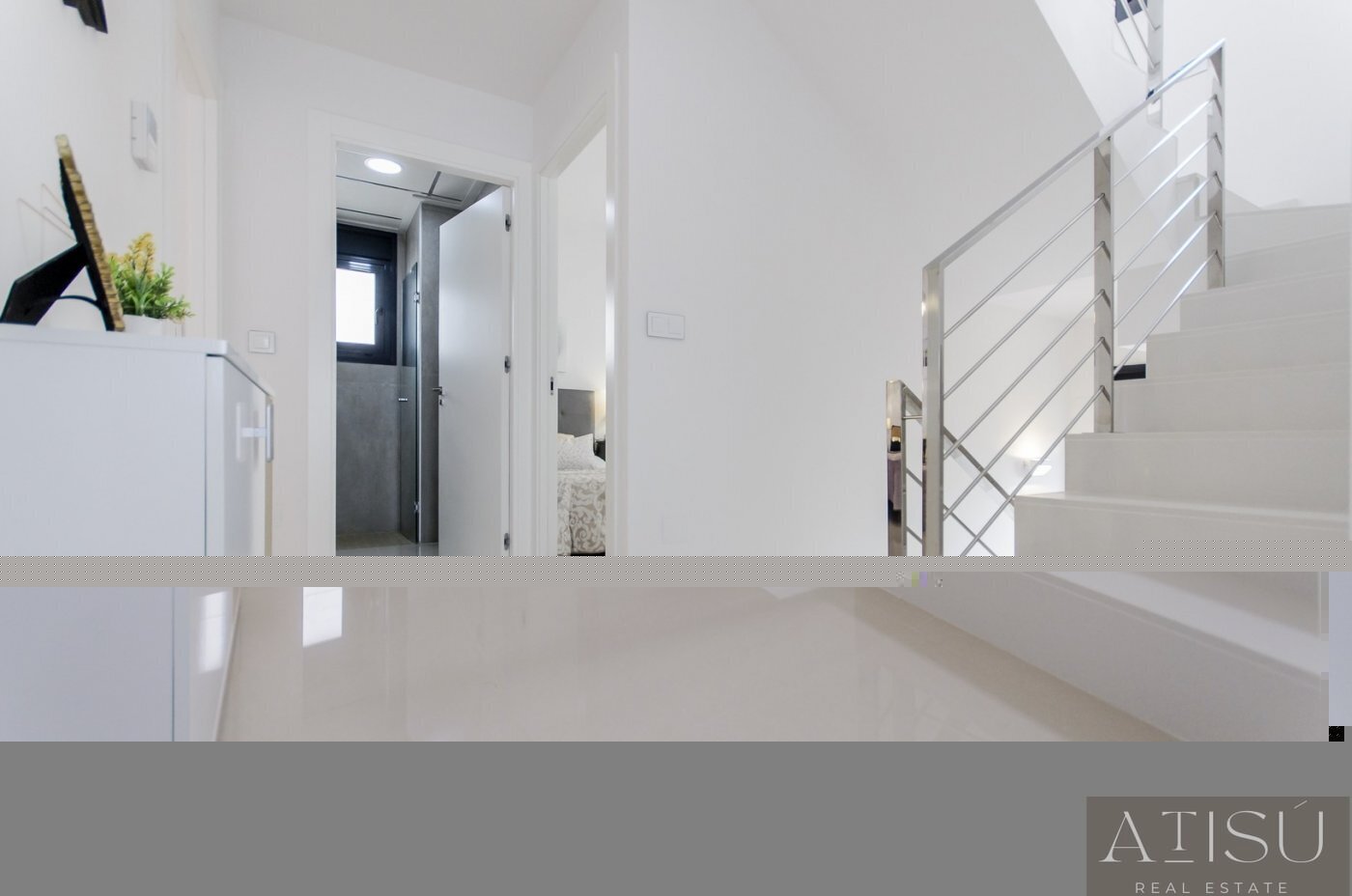 Venta de villa en San miguel de salinas
