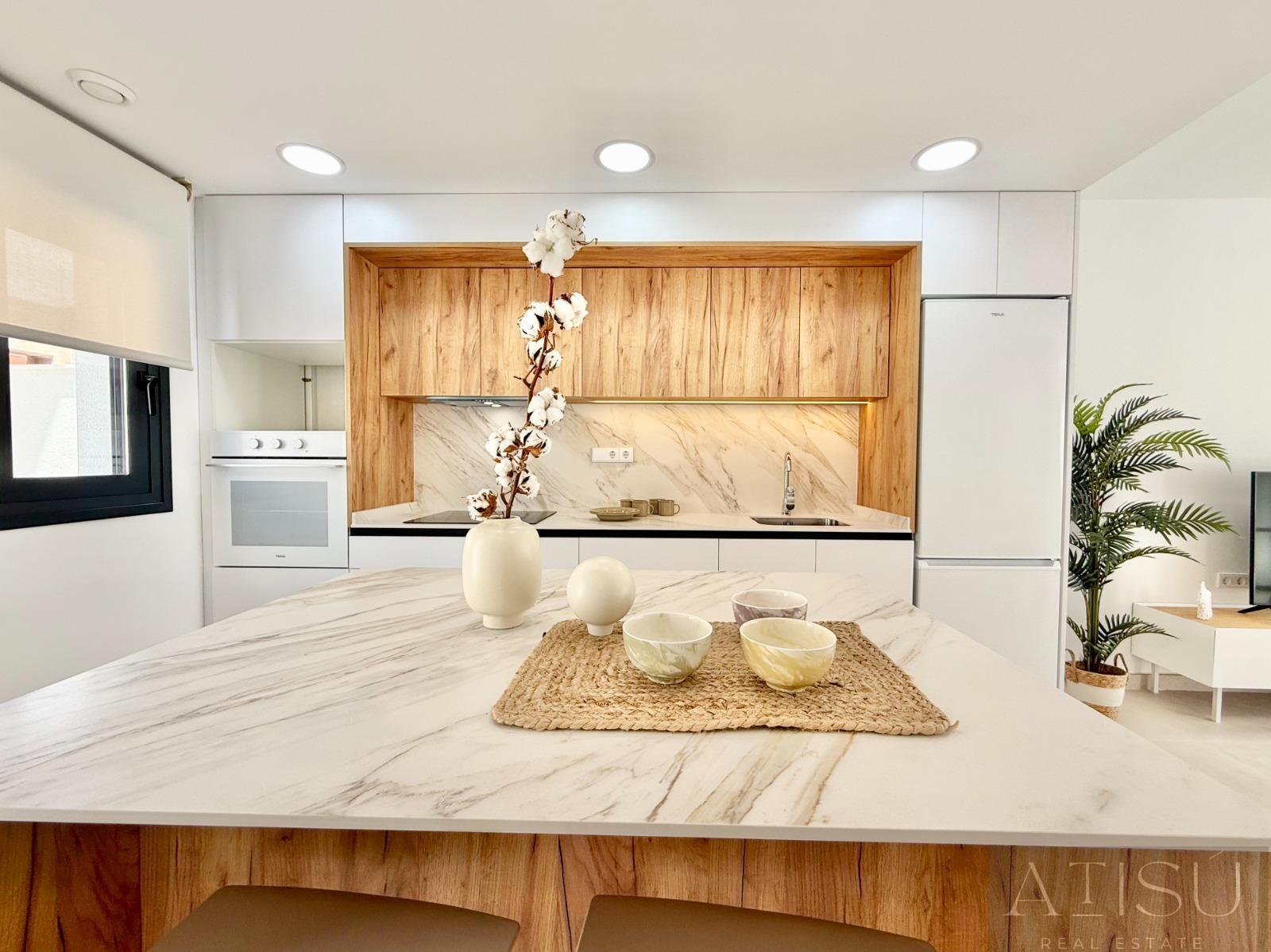 Venta de villa en Cox