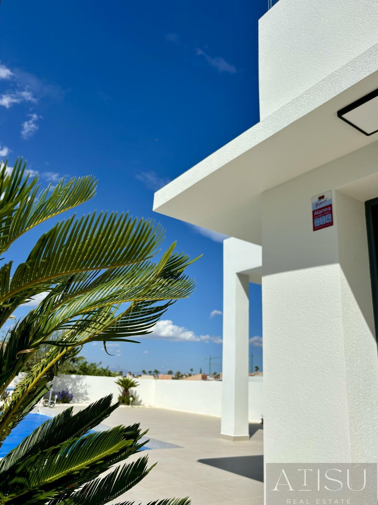 Venta de villa en Benijofar