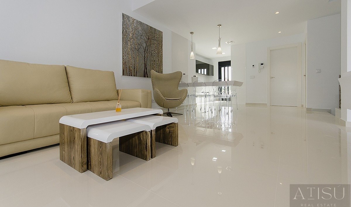Venta de villa en Orihuela costa