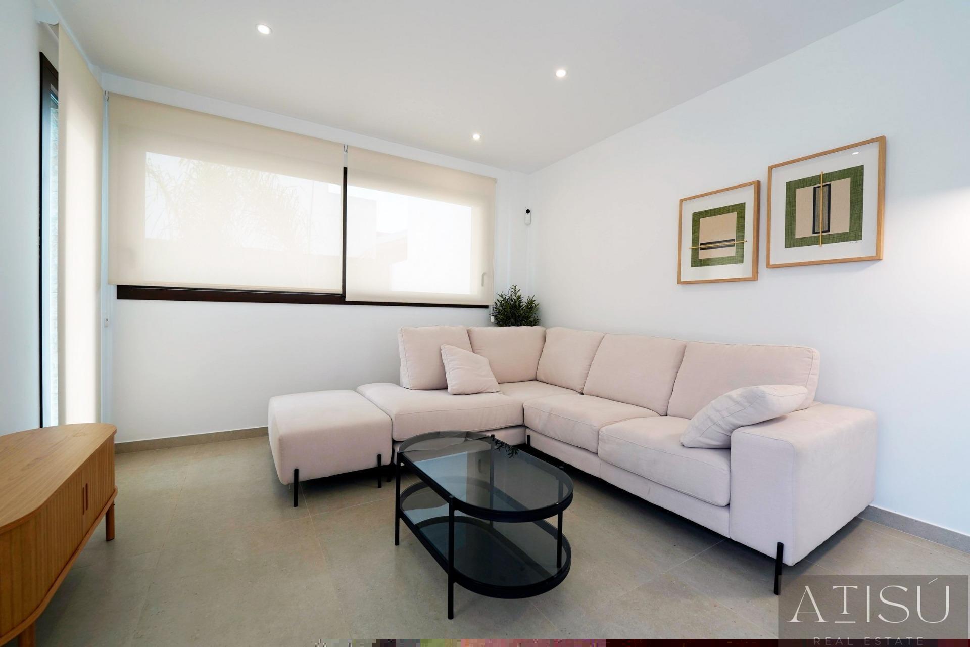 Venta de villa en Almoradi