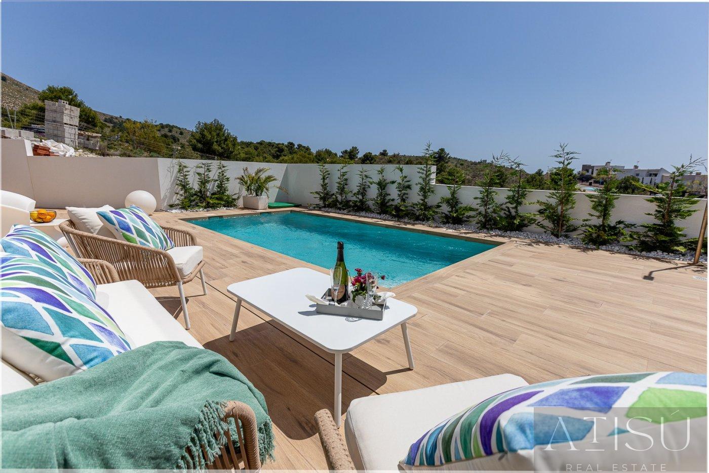 For sale of villa in Finestrat