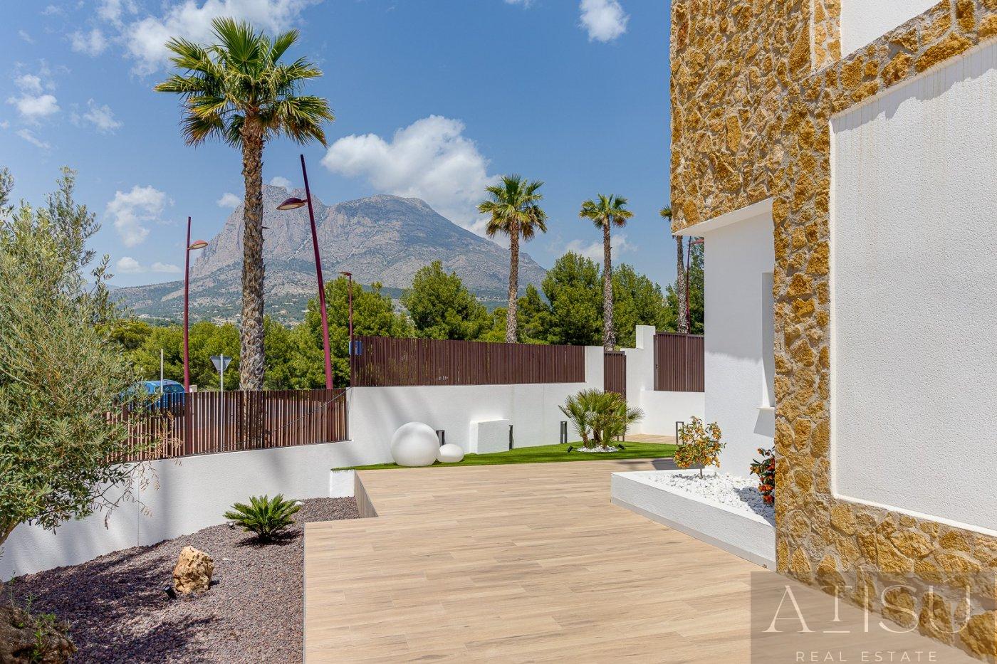 For sale of villa in Finestrat