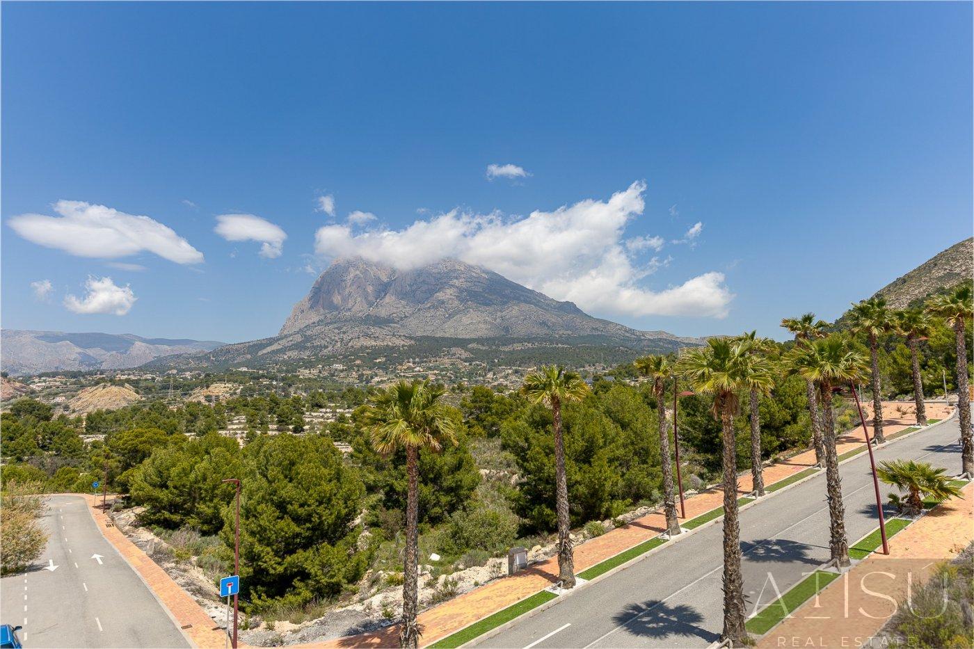 For sale of villa in Finestrat
