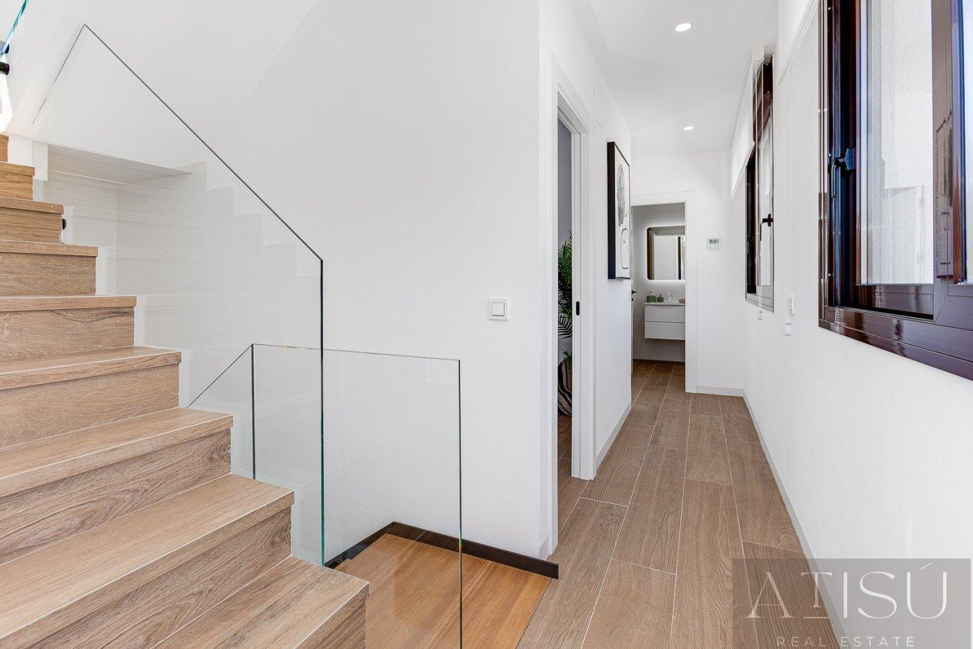 For sale of villa in Finestrat