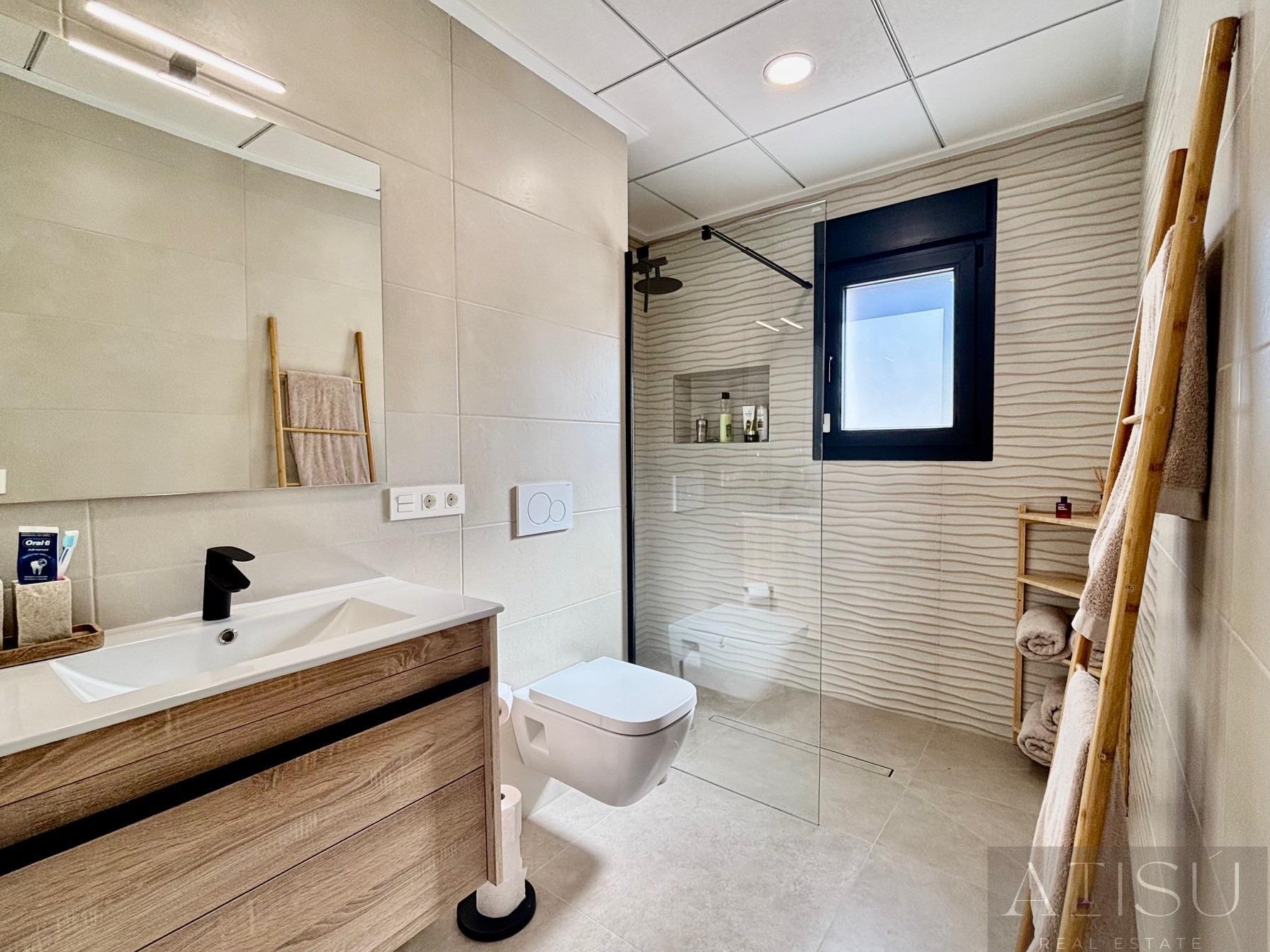 Venta de villa en Rojales