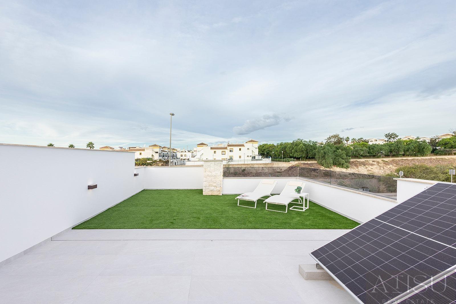 Venta de villa en Orihuela