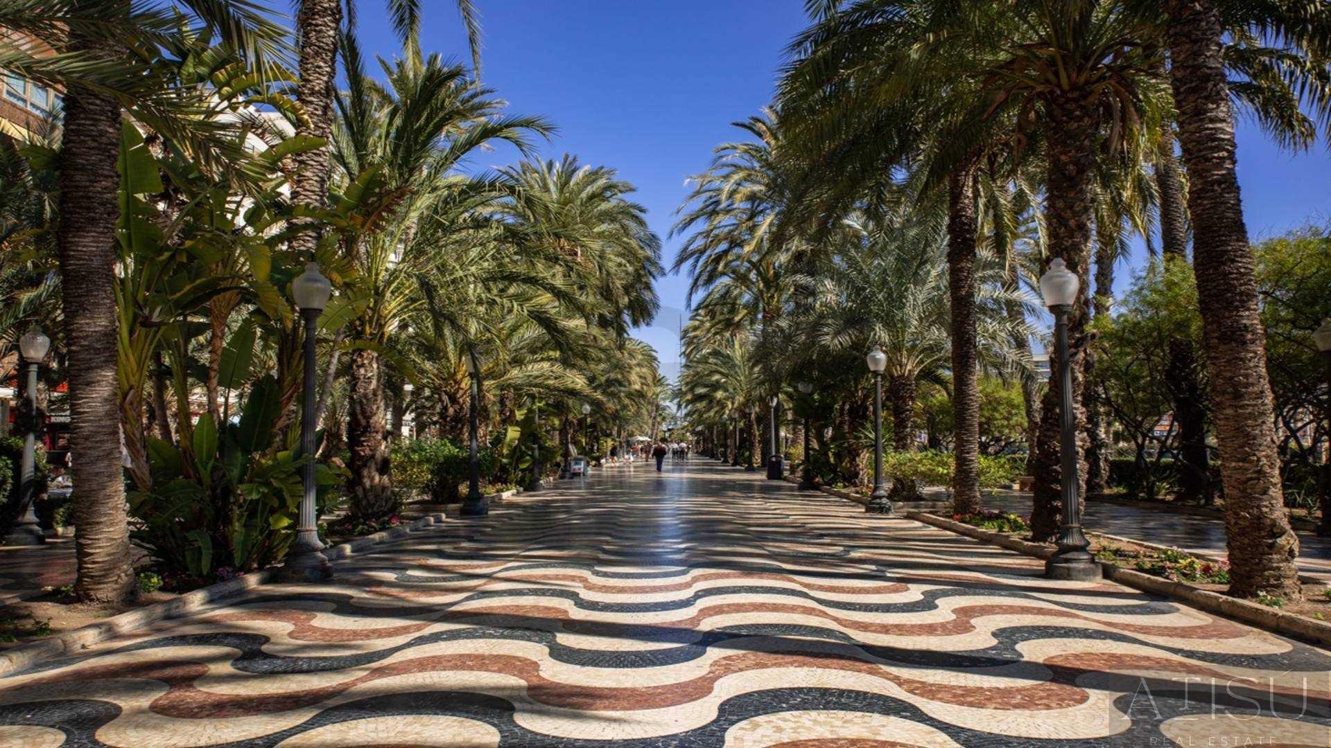 Venta de Ático en Alicante