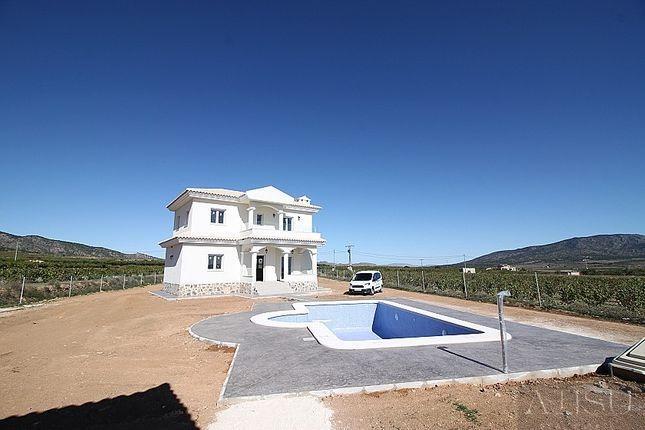 Venta de villa en Pinoso