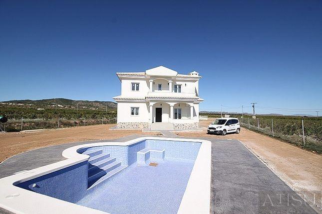 Venta de villa en Pinoso