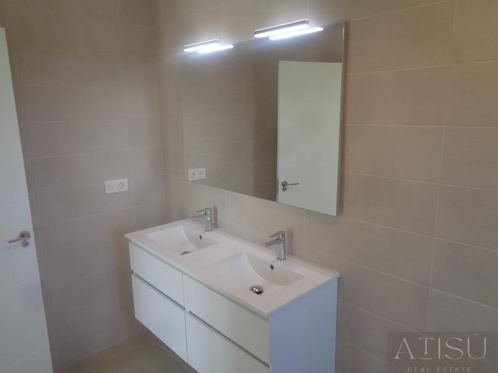 Venta de villa en Pinoso