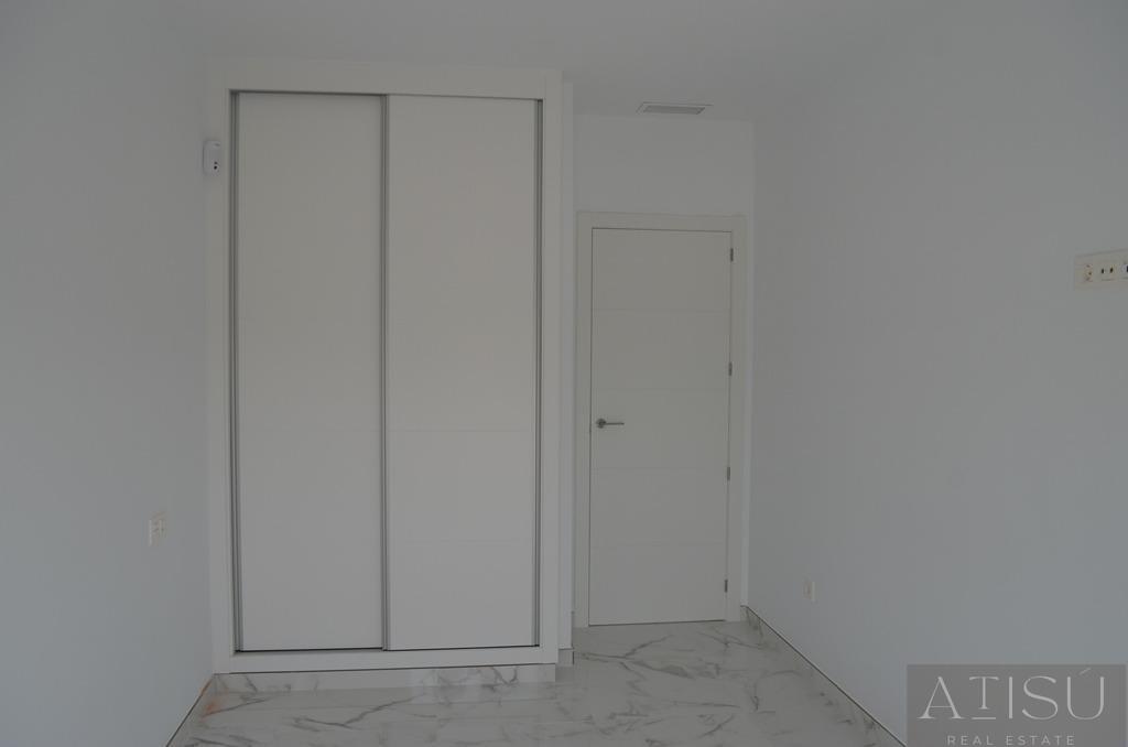 Venta de villa en Pinoso