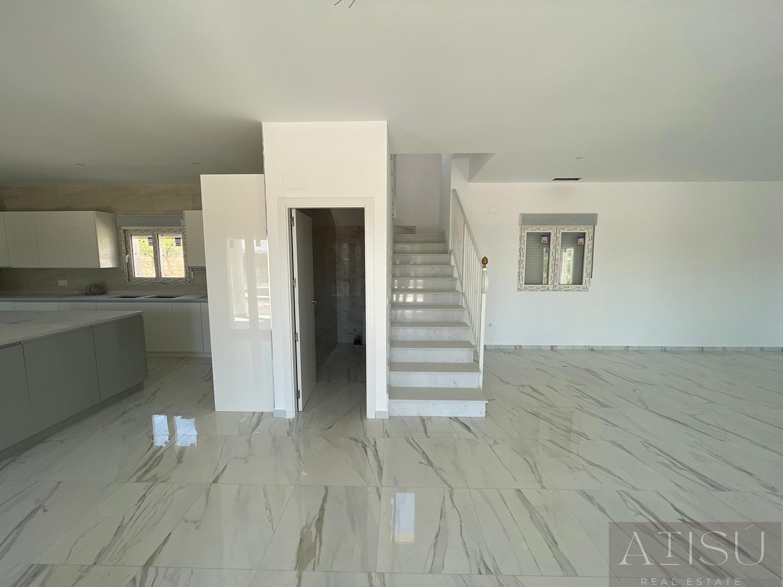 Venta de villa en Pinoso