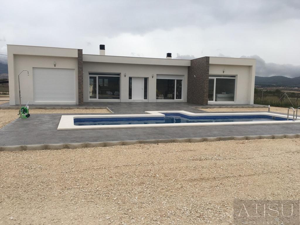 Venta de villa en Pinoso