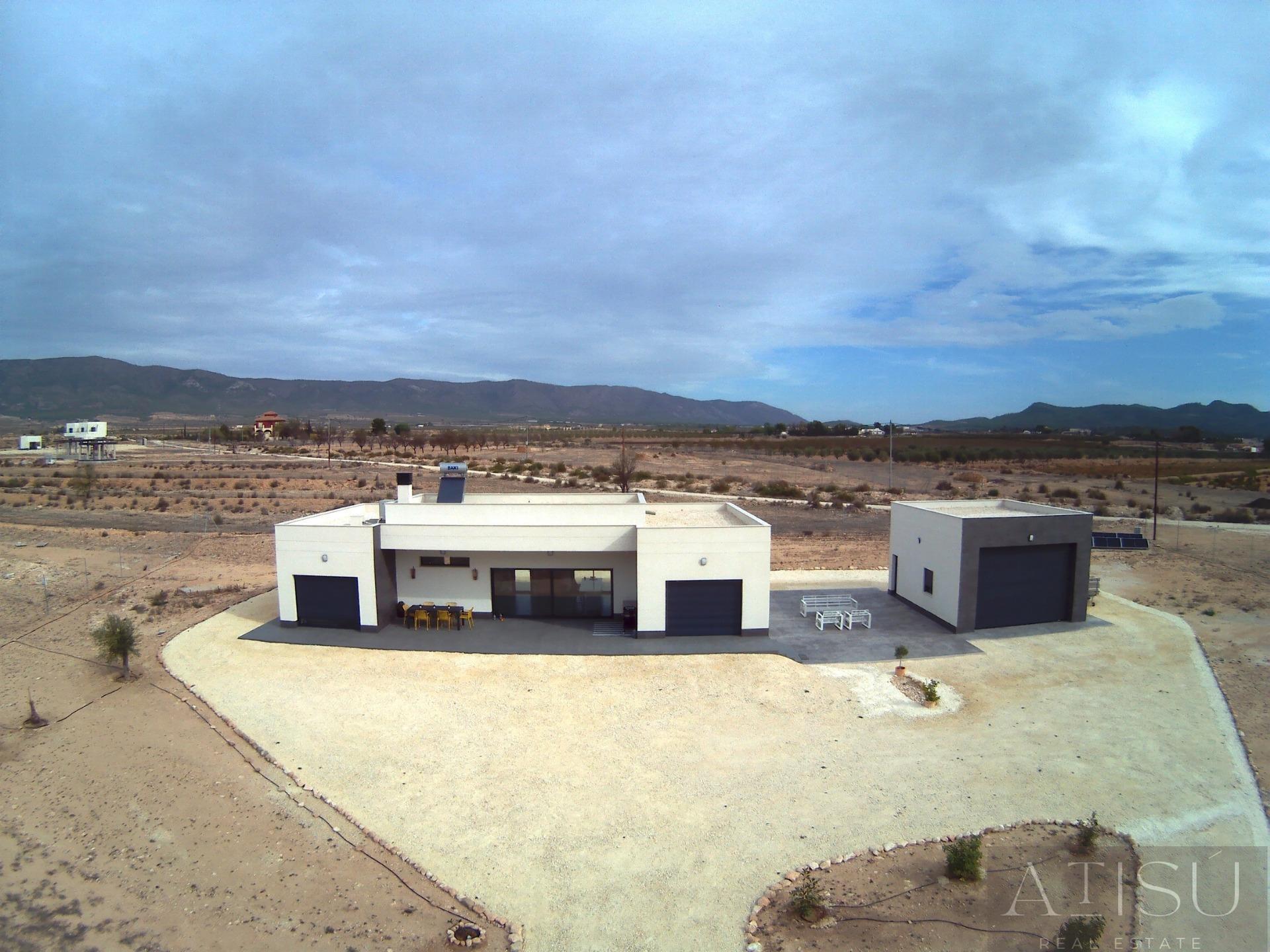 Venta de villa en Pinoso