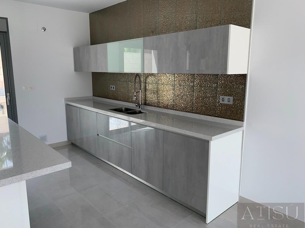 Venta de villa en Pinoso