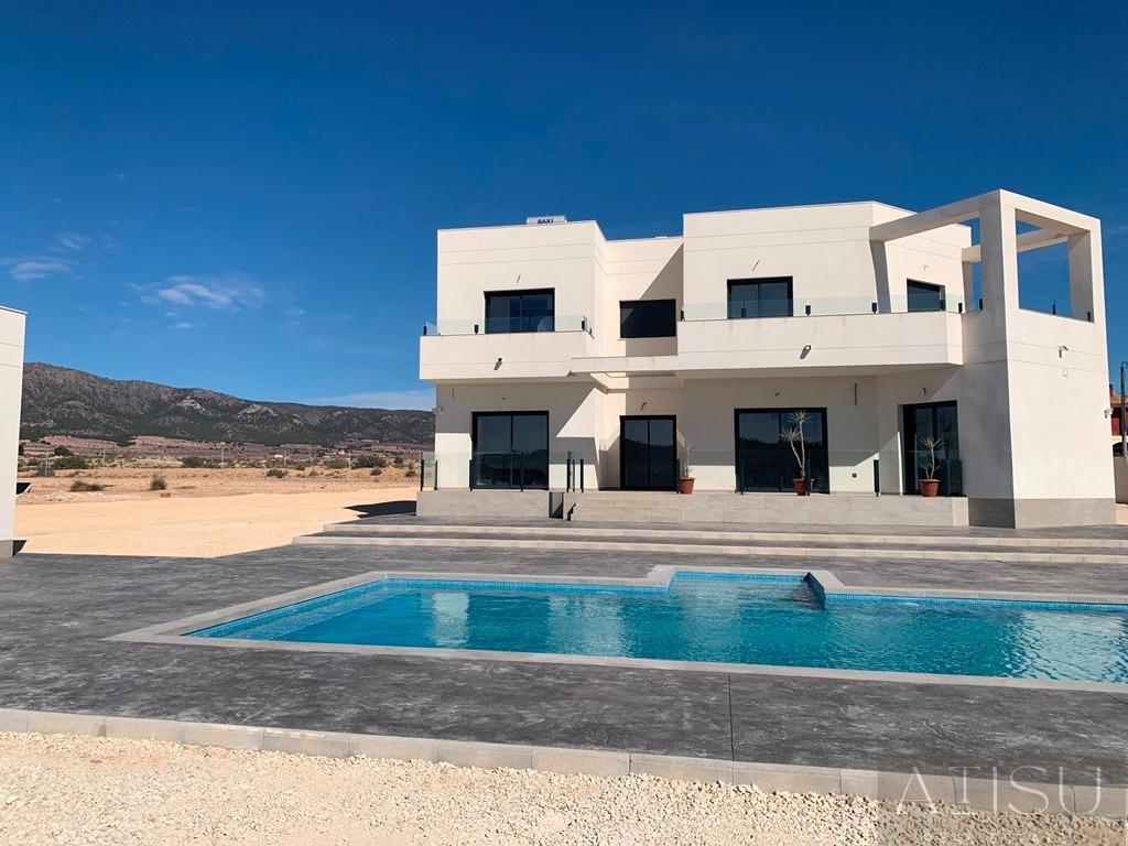 Venta de villa en Pinoso