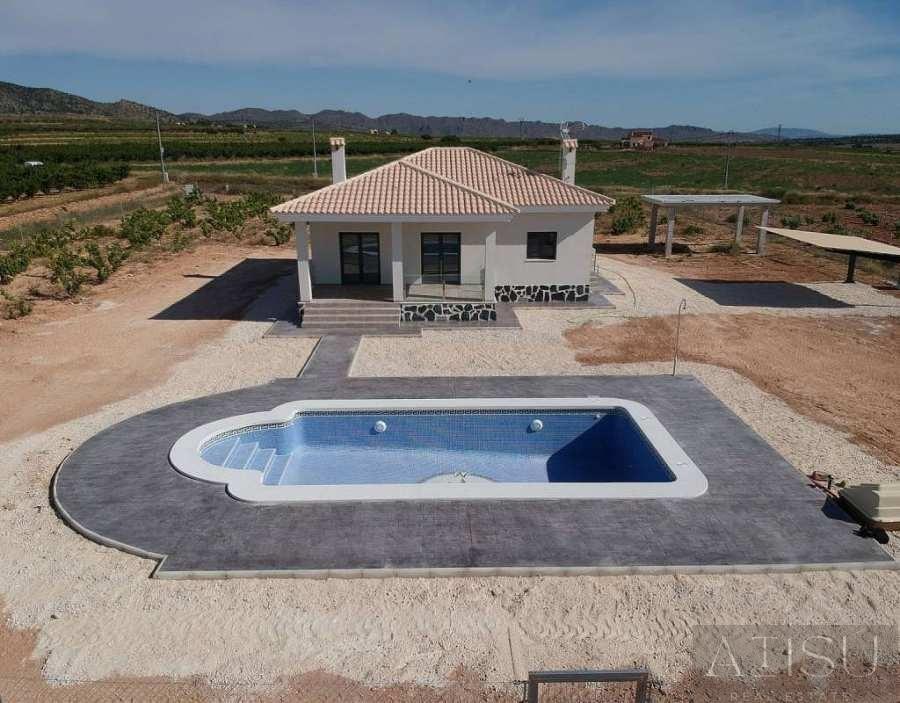 Venta de villa en Pinoso