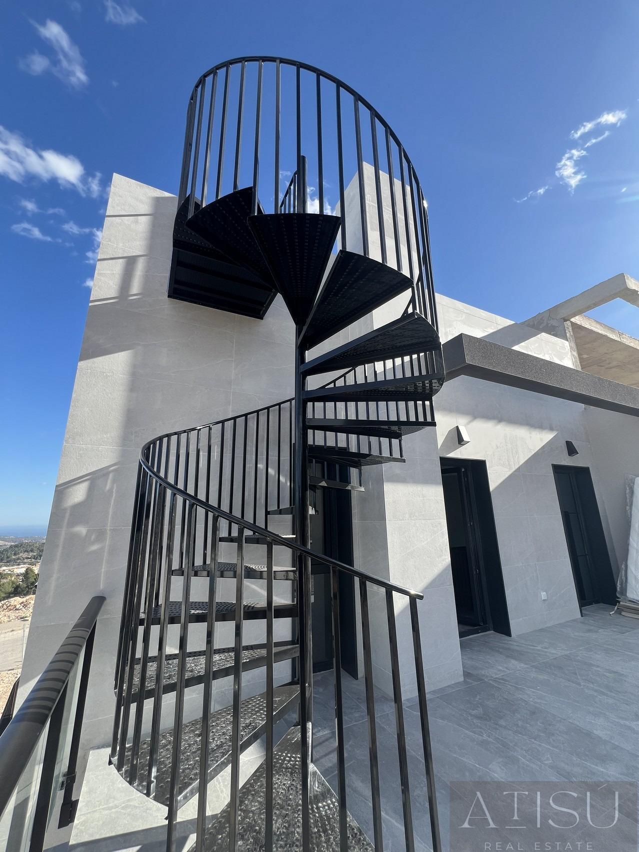 For sale of villa in Polop