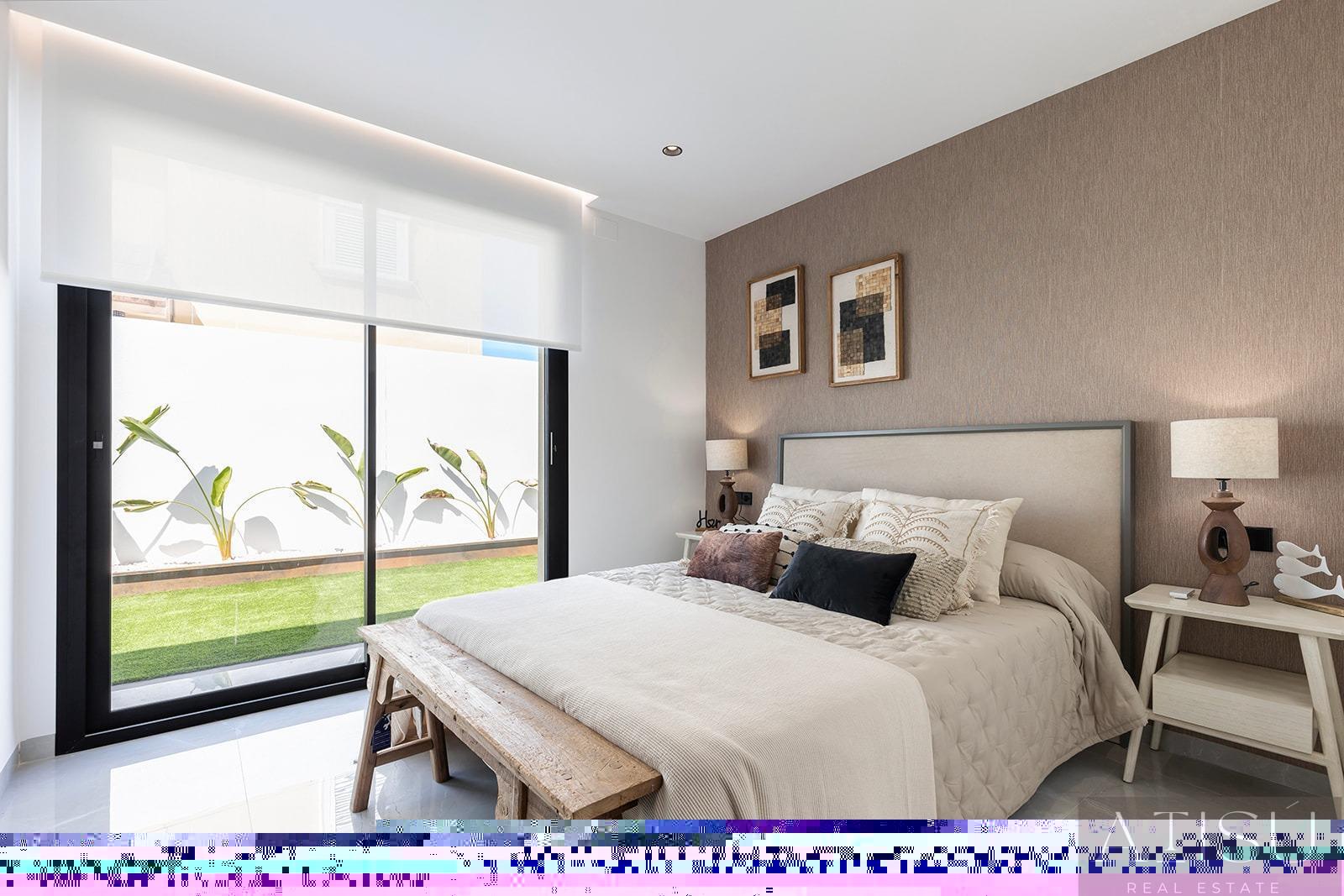 Продажа от

 Виллa на Torrevieja