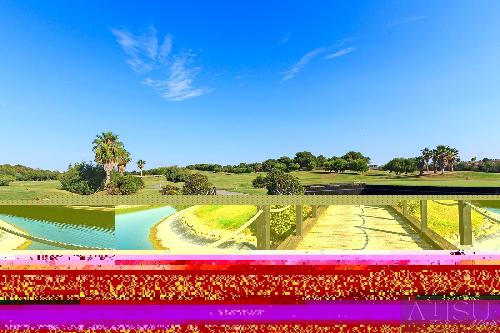 Zu verkaufen von villa in
 Pilar de la horadada
