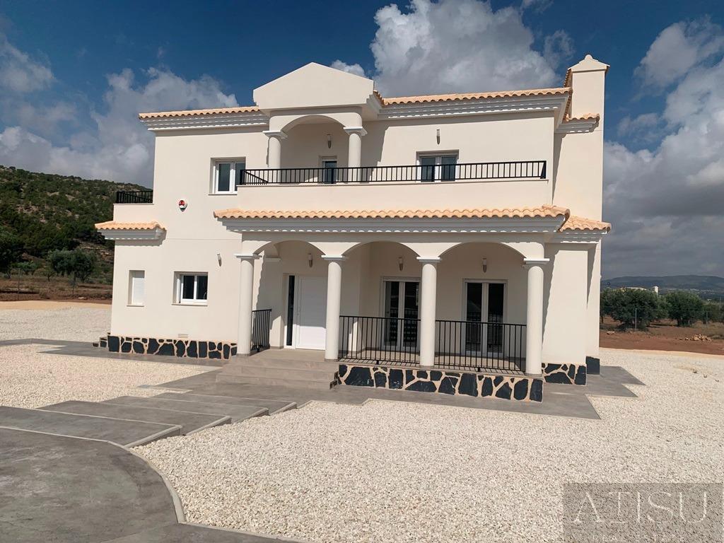 Venta de villa en Pinoso