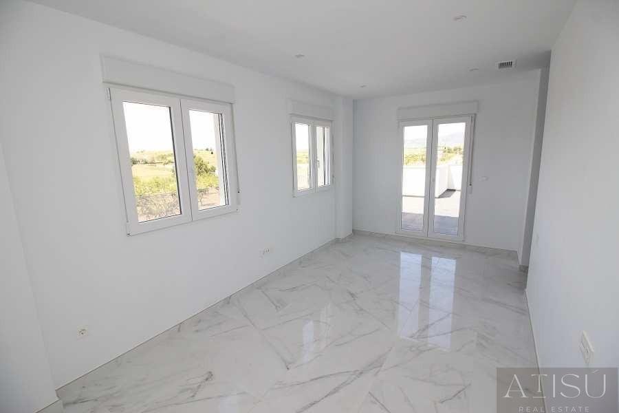 Venta de villa en Pinoso