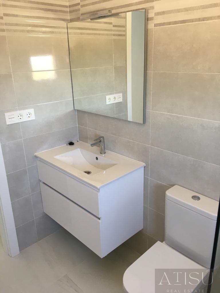 Venta de villa en Pinoso