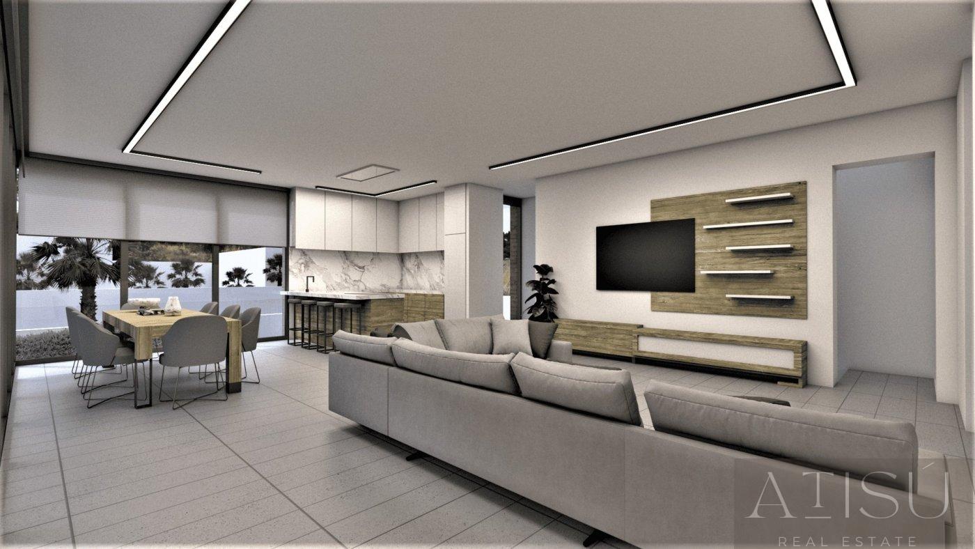 For sale of villa in Orihuela costa