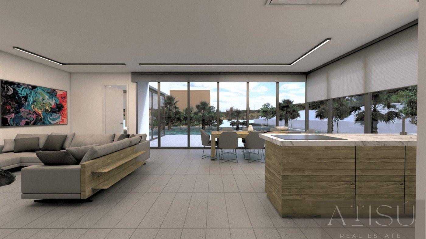 For sale of villa in Orihuela costa