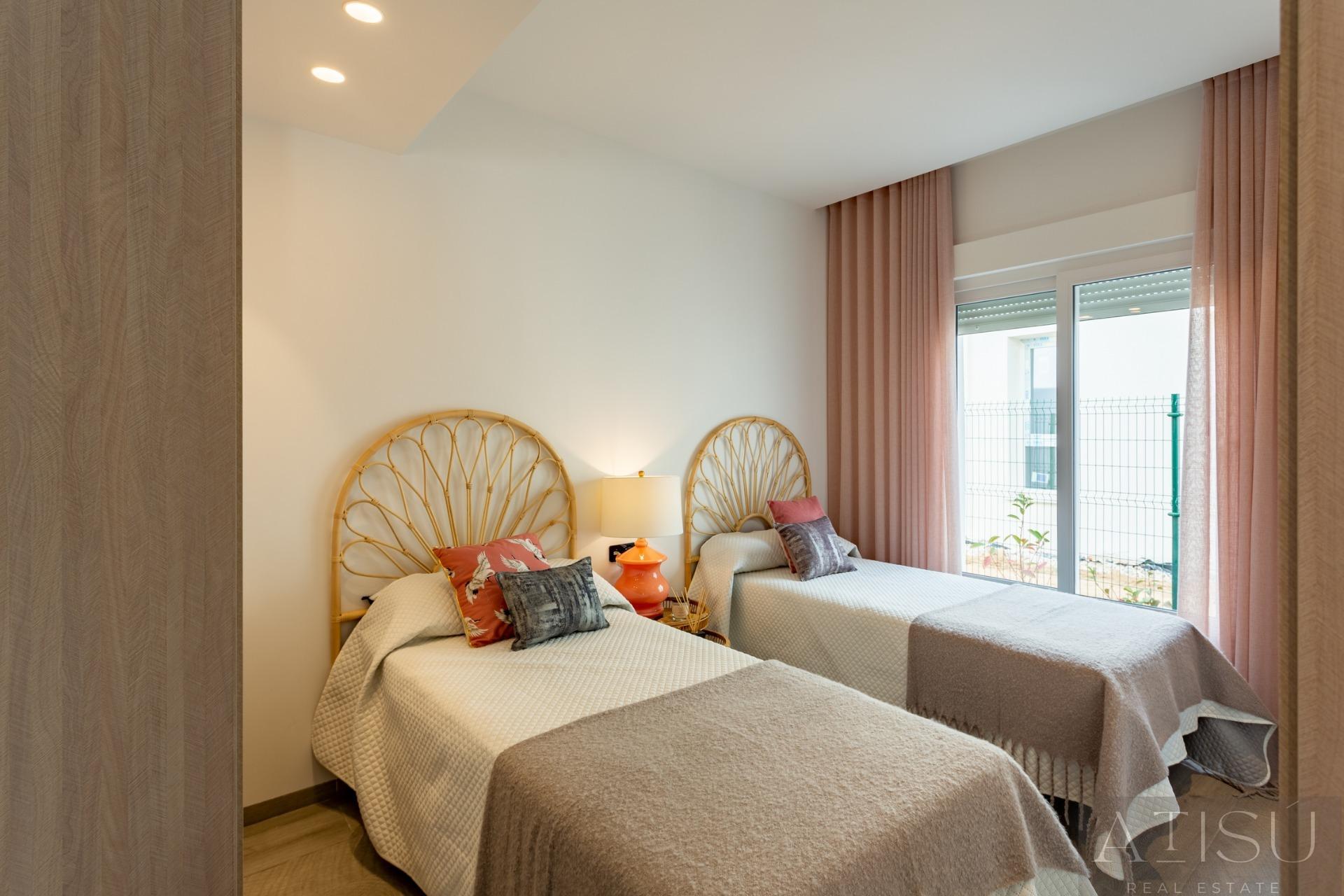Venta de villa en Algorfa